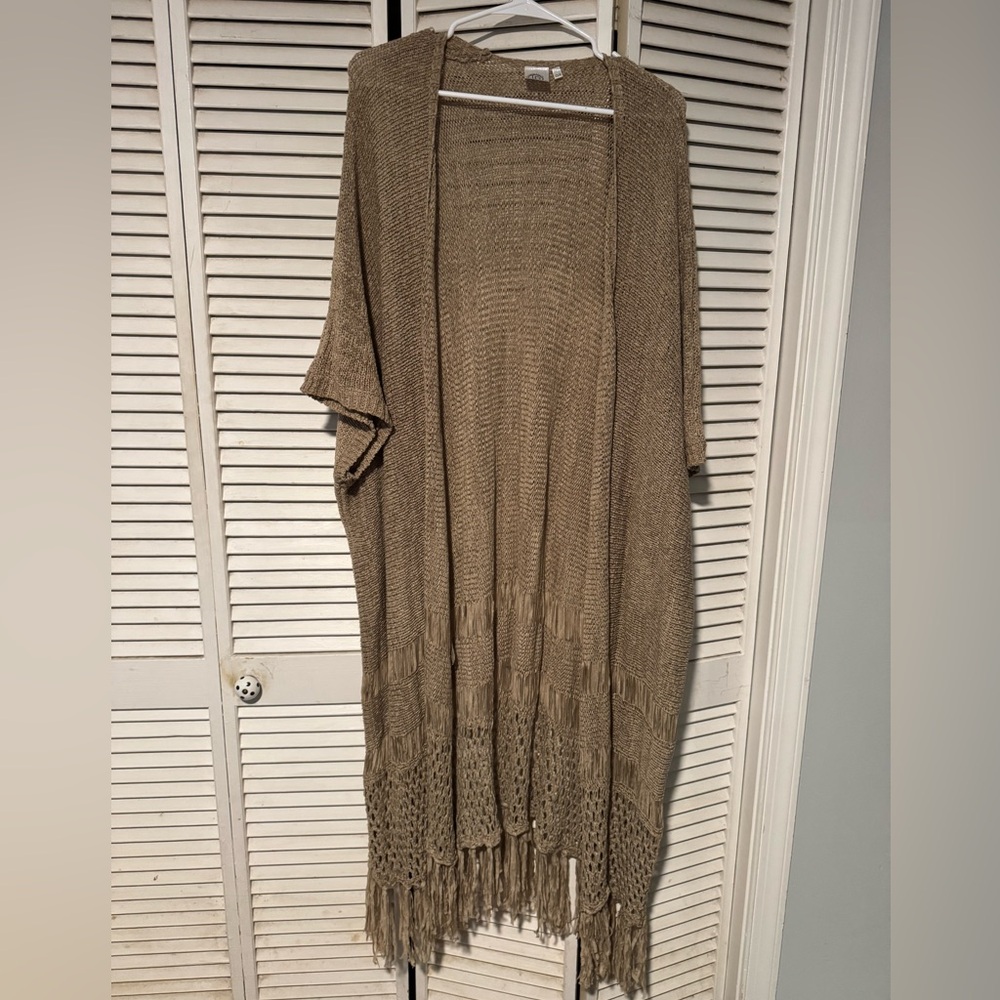 Elegant Tan Women's Sweater